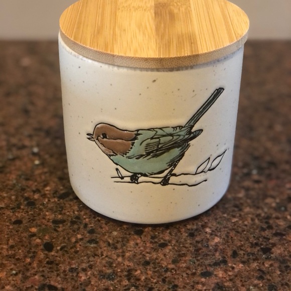 InHomestylez Blue Bird Cellar 5 “ in - Picture 2 of 3